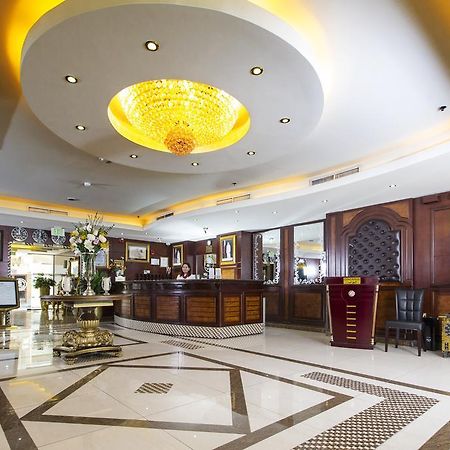 Tourist Hotel Doha Exteriör bild