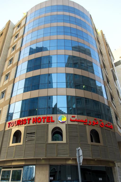 Tourist Hotel Doha Exteriör bild